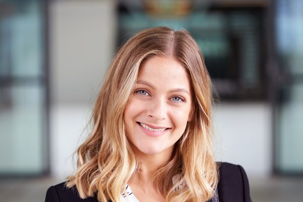 head-and-shoulders-portrait-of-smiling-RDC3G8K.jpg